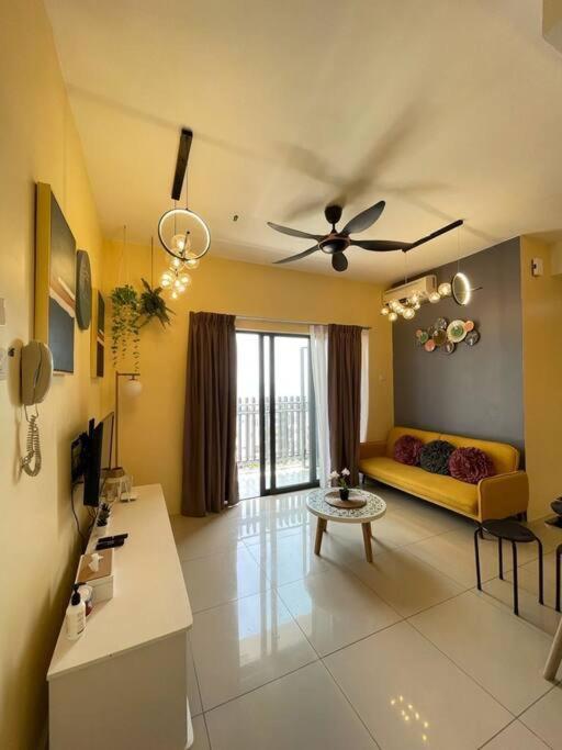 Opahome@Swiss Garden Residence Kuantan Buitenkant foto
