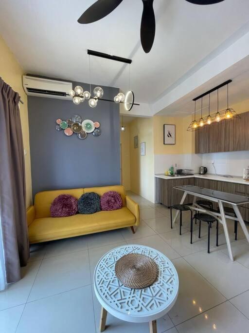 Opahome@Swiss Garden Residence Kuantan Buitenkant foto