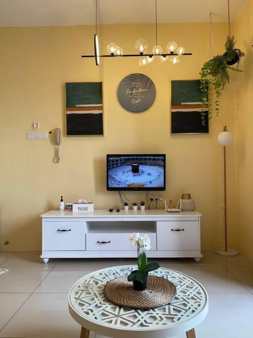 Opahome@Swiss Garden Residence Kuantan Buitenkant foto